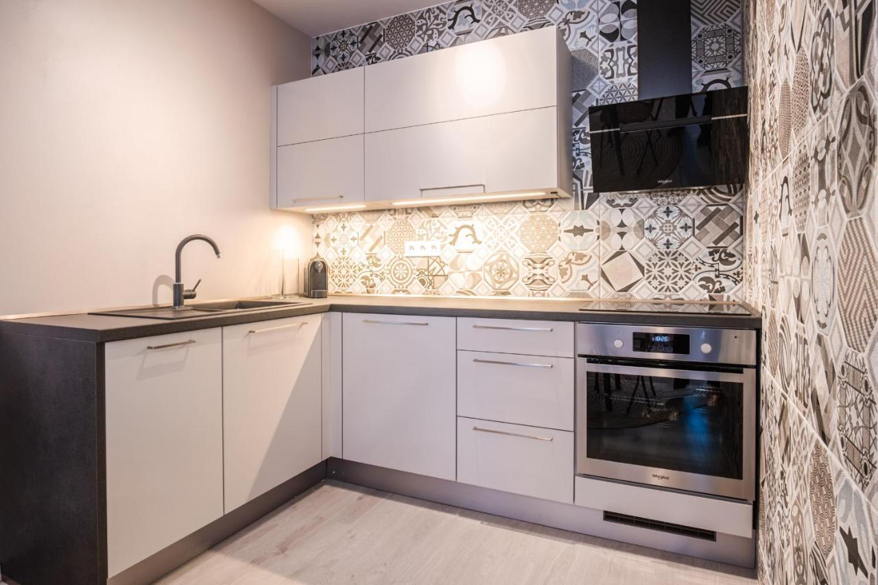 Boutique Apartment 23 - Rezidence K Lanovce ยาคีมอฟ ภายนอก รูปภาพ